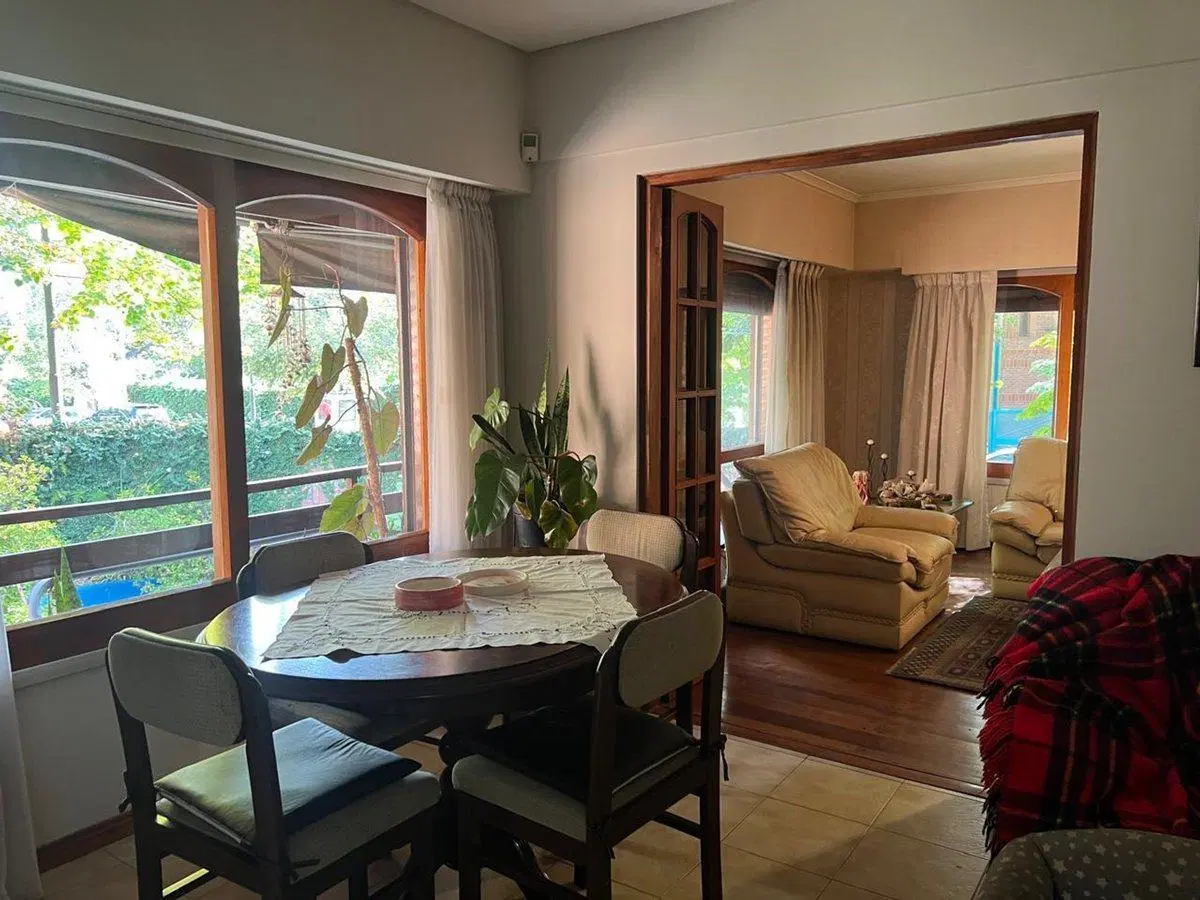 CASA EN VENTA PLAZA DEVOTO 6 AMBIENTES JARDIN 4