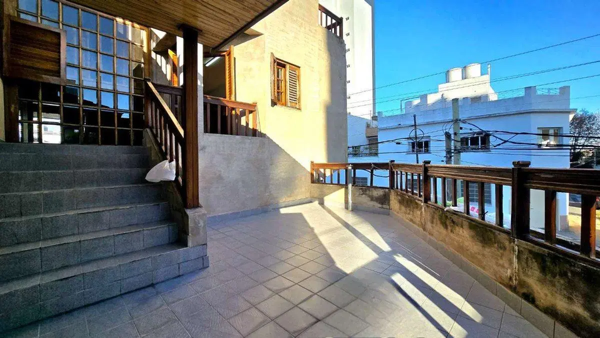 PH VENTA 4 AMB CASEROS 208M2 APTO CREDITO 4