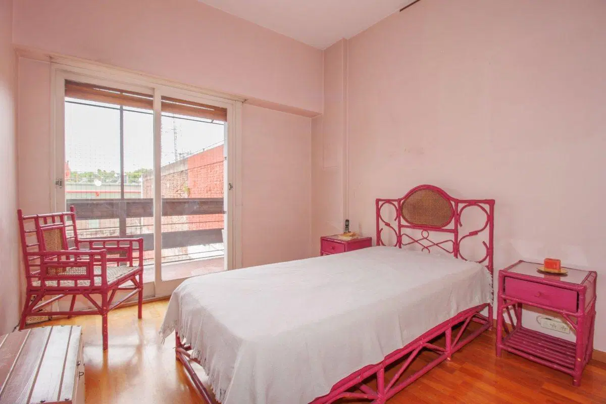 VENTA DEPTO. 3 AMB. LUMINOSO CON BALCÓN  CABALLITO 3