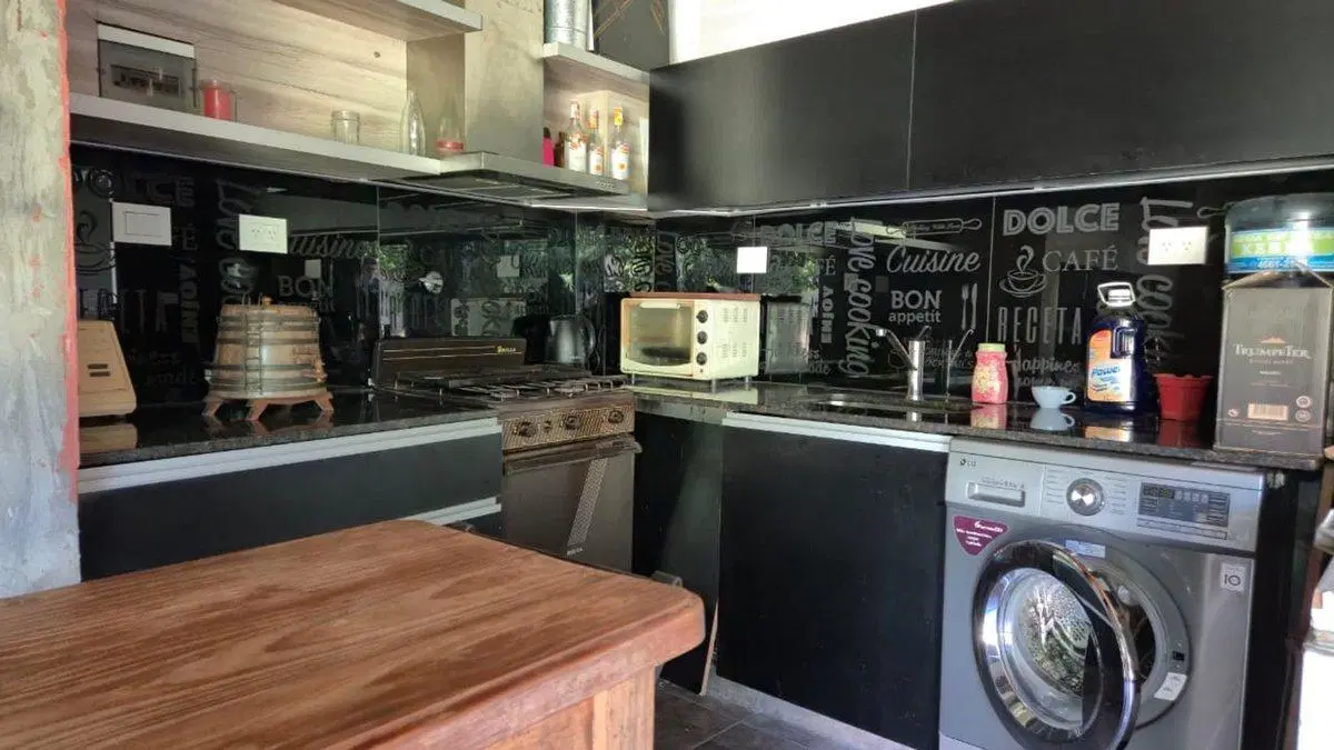 CASA 3 AMBIENTES  QUINCHO CASTELAR VENTA 8