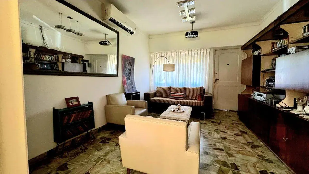CASA 3 AMBIENTES  QUINCHO CASTELAR VENTA 5