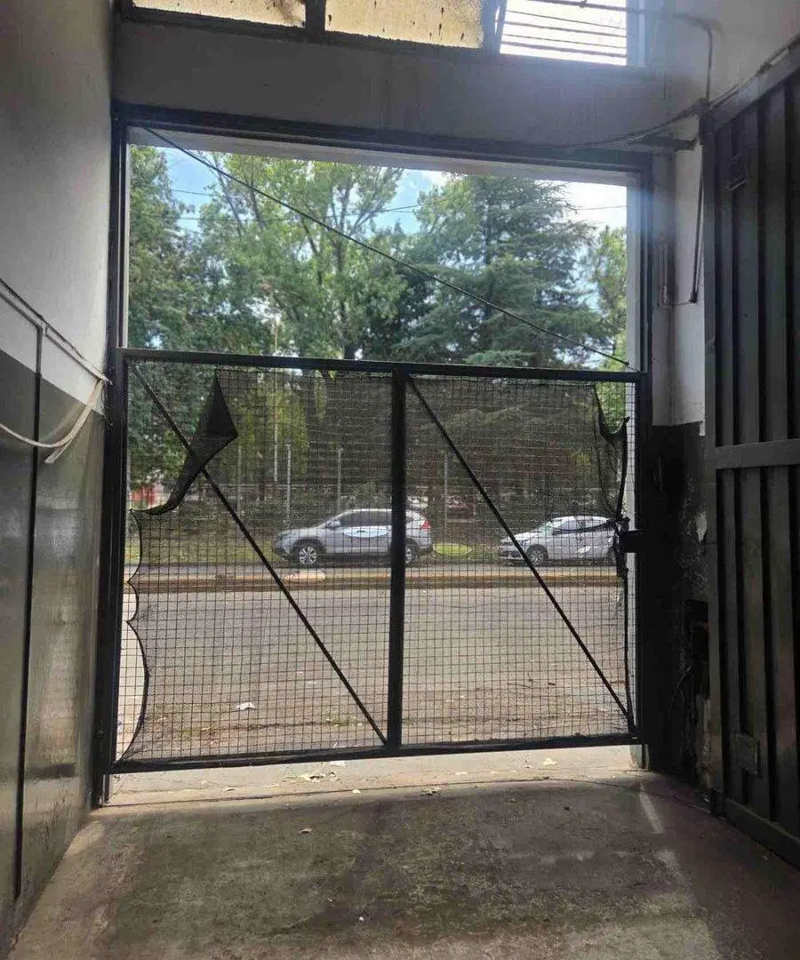 ALQUILER Fdo.  COMERCIO  MATRICERÍA . V. Ballester 3