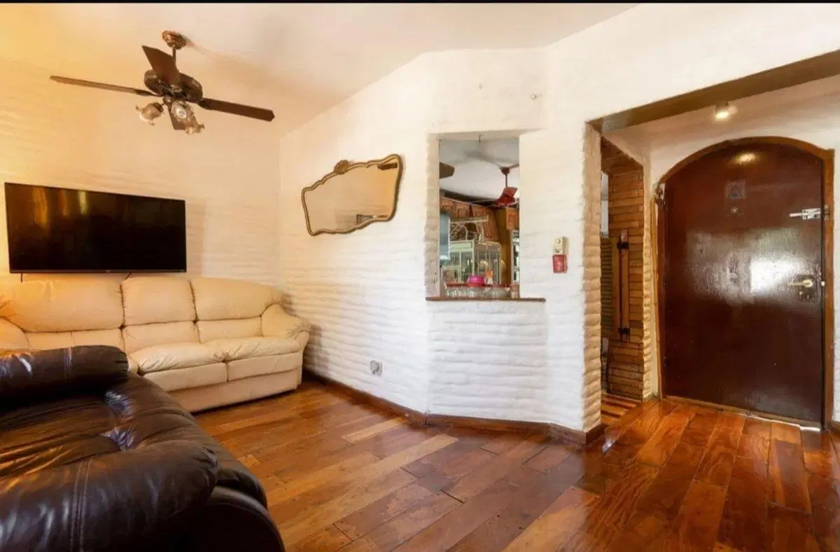 Venta PH 4 Amb Patio chico-Sáenz Peña -PERMUTA 3