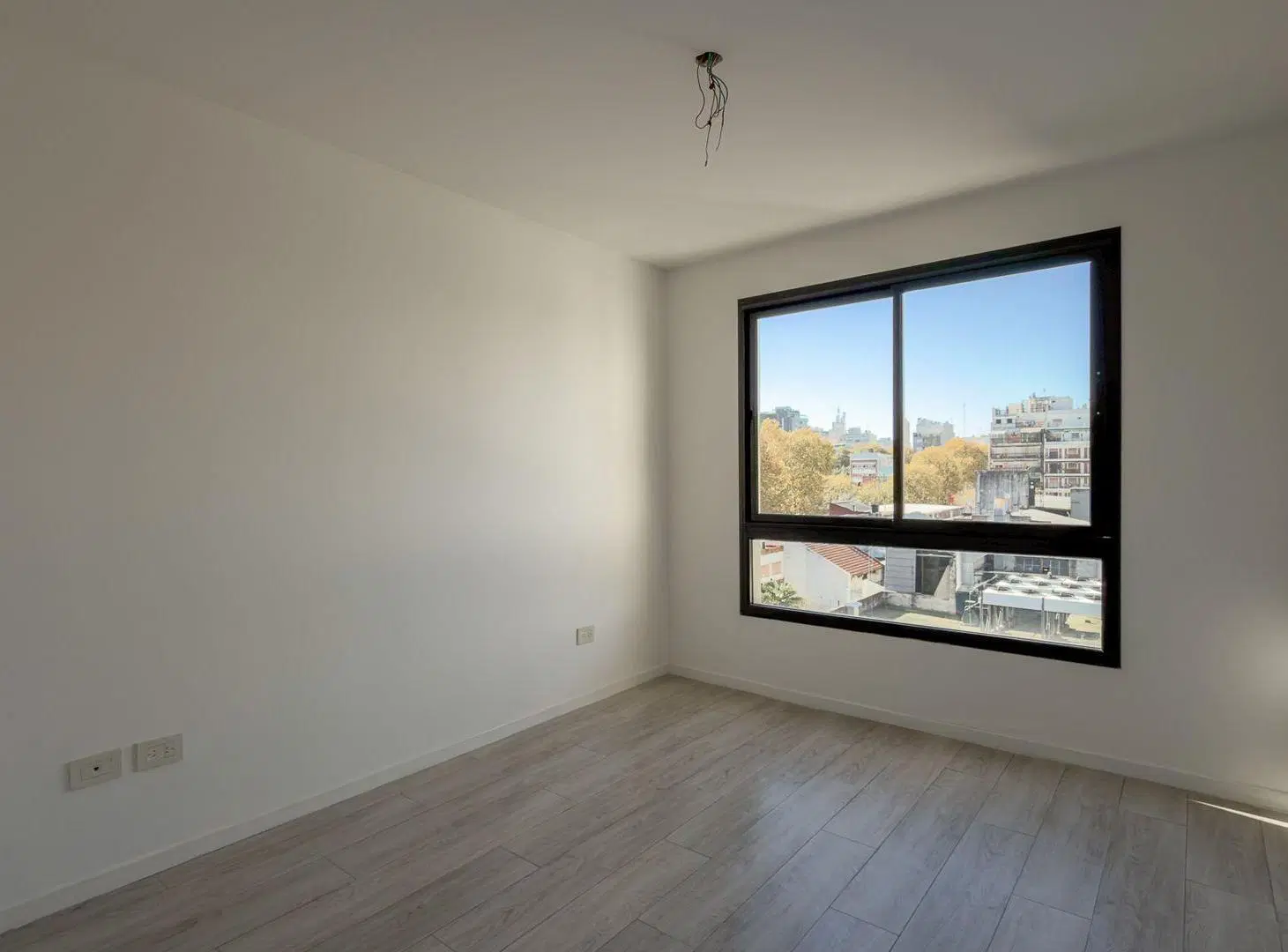 VTA DPTO 2 AMB./BALCON ATERRAZADO SEMIIPISOS 5