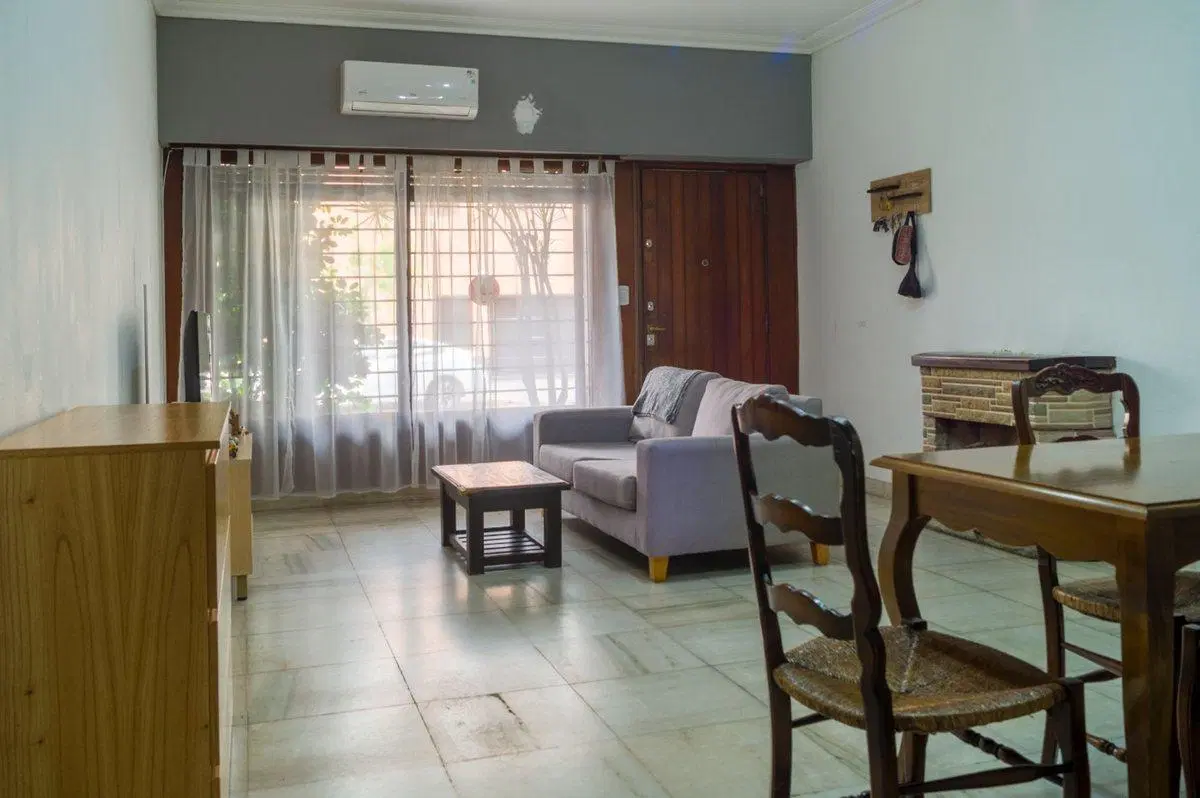 VENTA PH 3 AMB P.B AL FRENTE COCHERA VILLA LURO 5