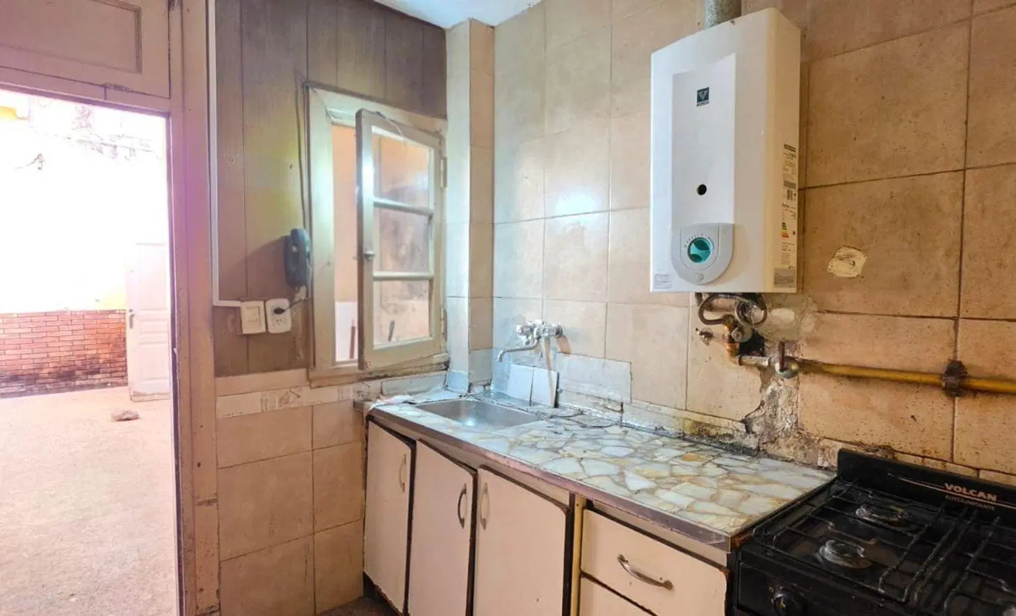 VENTA PH 3 AMB A REFACCIONAR  PARQUE CHACABUCO 8