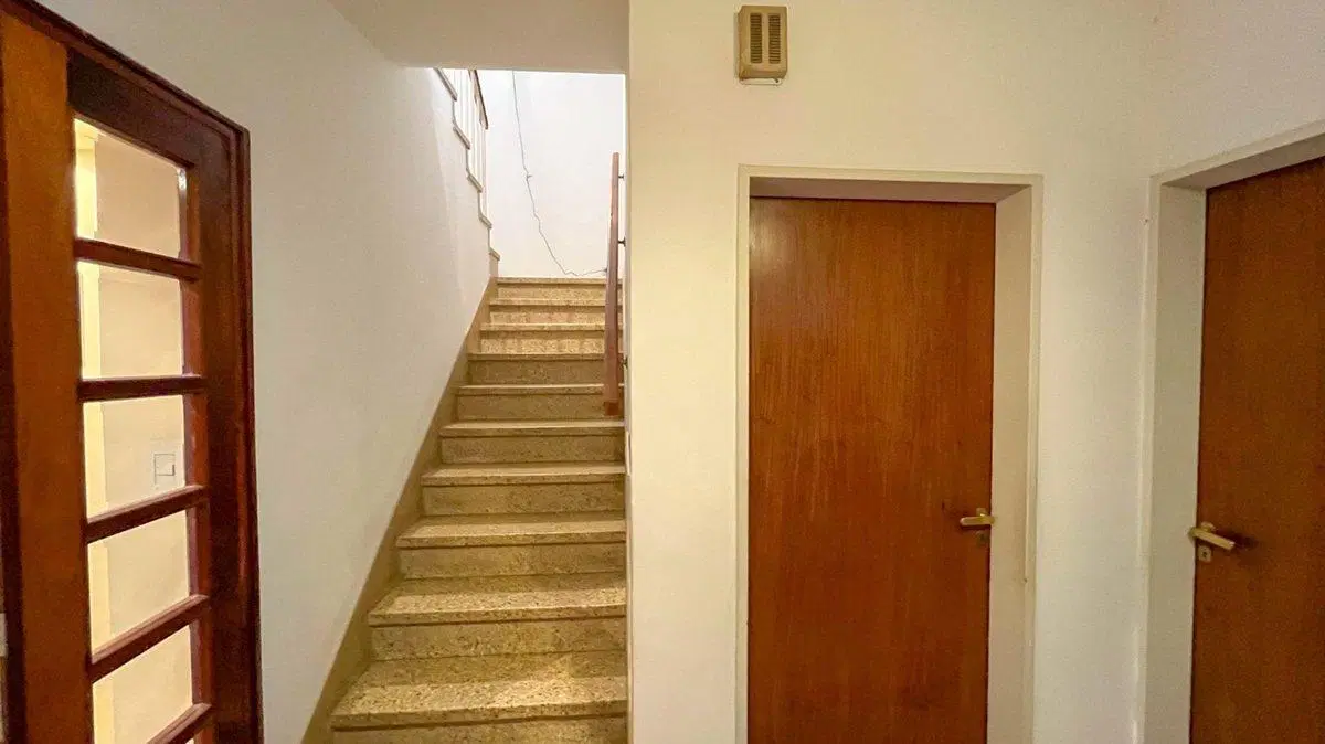 Venta Casa V. Parque 6 amb Gran Jardín. 2 cocheras 5