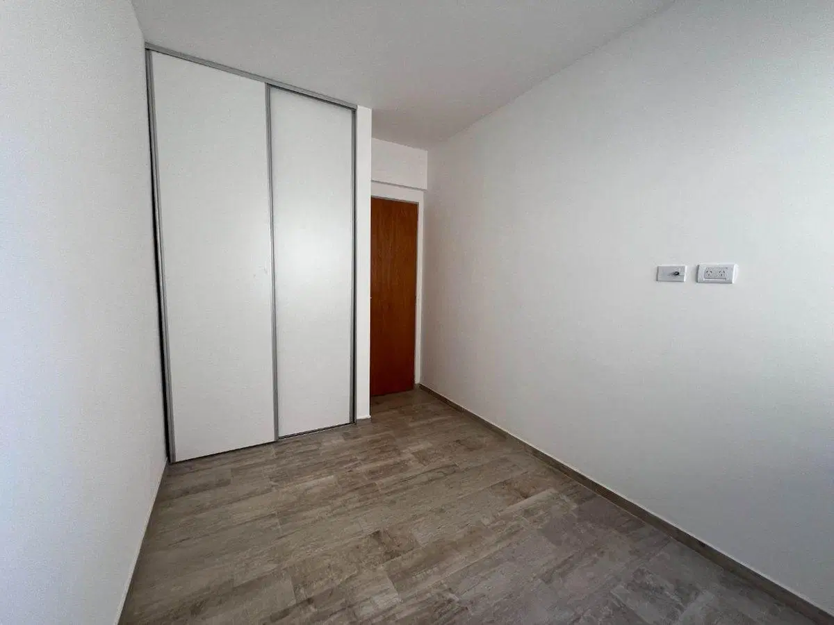 VENTA DPTO 3 AMB C/ BALCON A ESTRENAR - SAENZ PEÑA 5