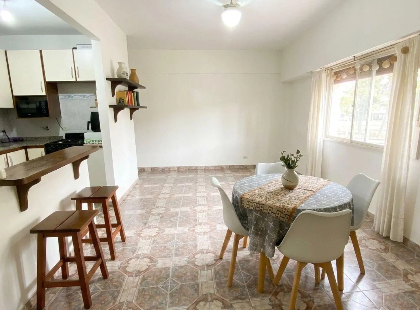 Venta Depto 3 Amb Sáenz Peña 2 piso por escalera 8