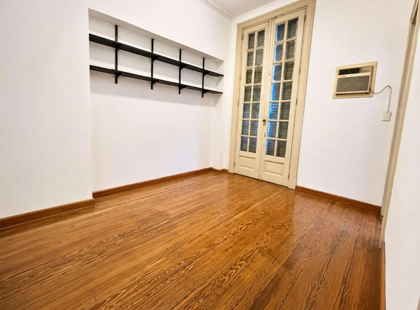 Venta ,4 Amb ideal vivienda ,oficina, San Nicolás. 5