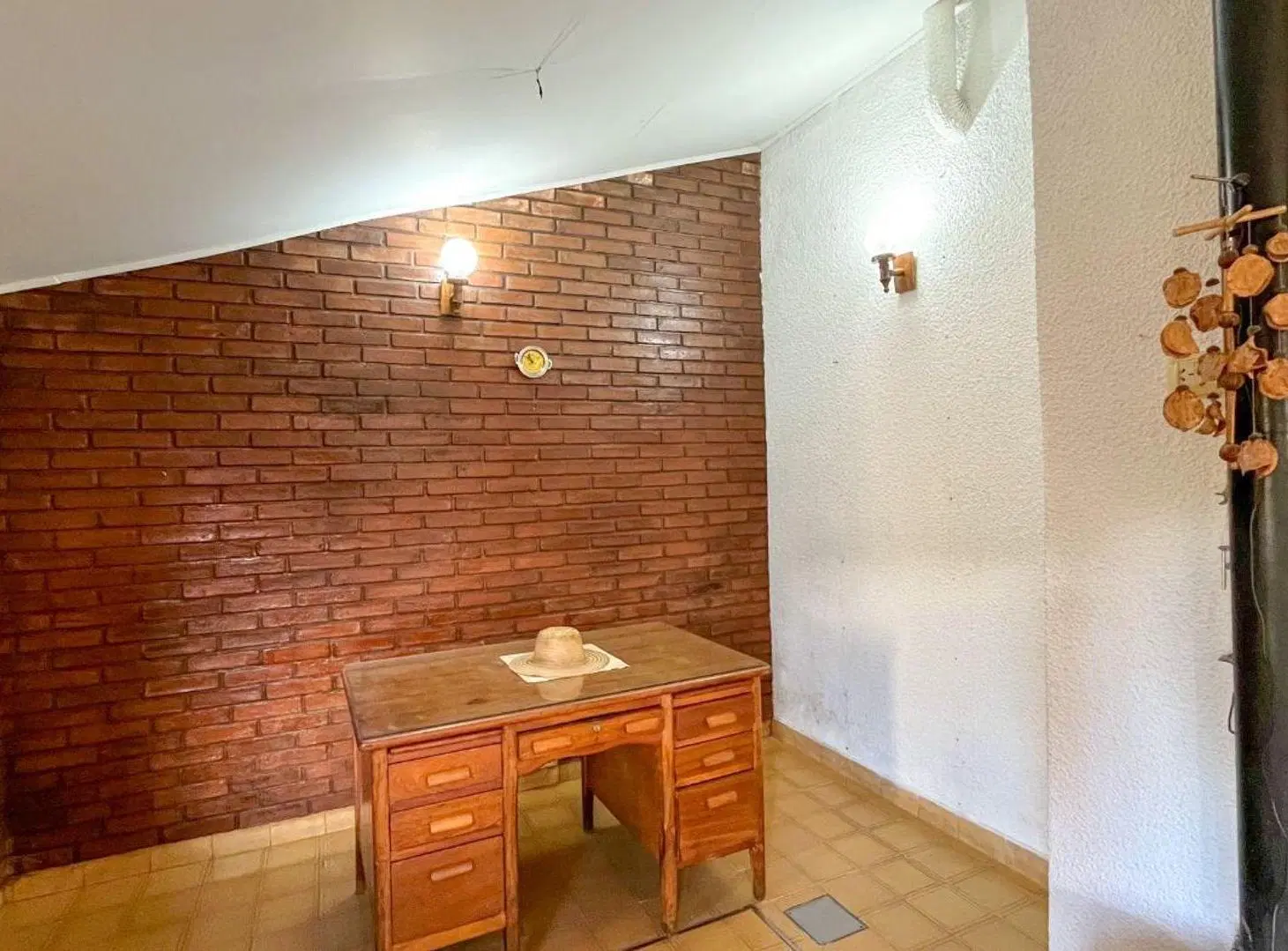 Venta Casa 3 Amb. jardin/parrilla Pablo Podesta 2