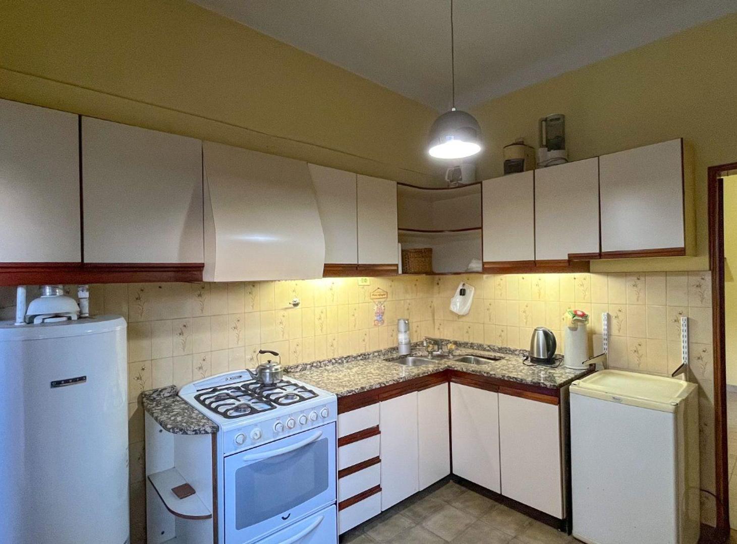 Foto de Venta Casa 3 Amb. jardin/parrilla Pablo Podesta, imagen 4