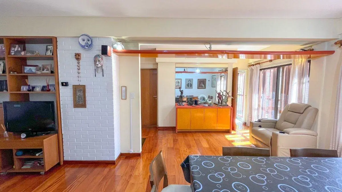 Venta casa Velez Sarsfield Cochera doble. Terrazas 2