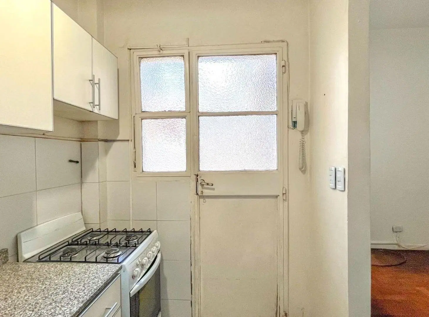 Venta PH 2 amb. Devoto Planta baja y Patio 5