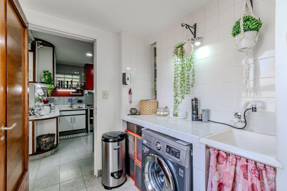 Foto de VENTA SEMIPISO 4 AMBIENTES - VILLA DEL PARQUE, imagen 3