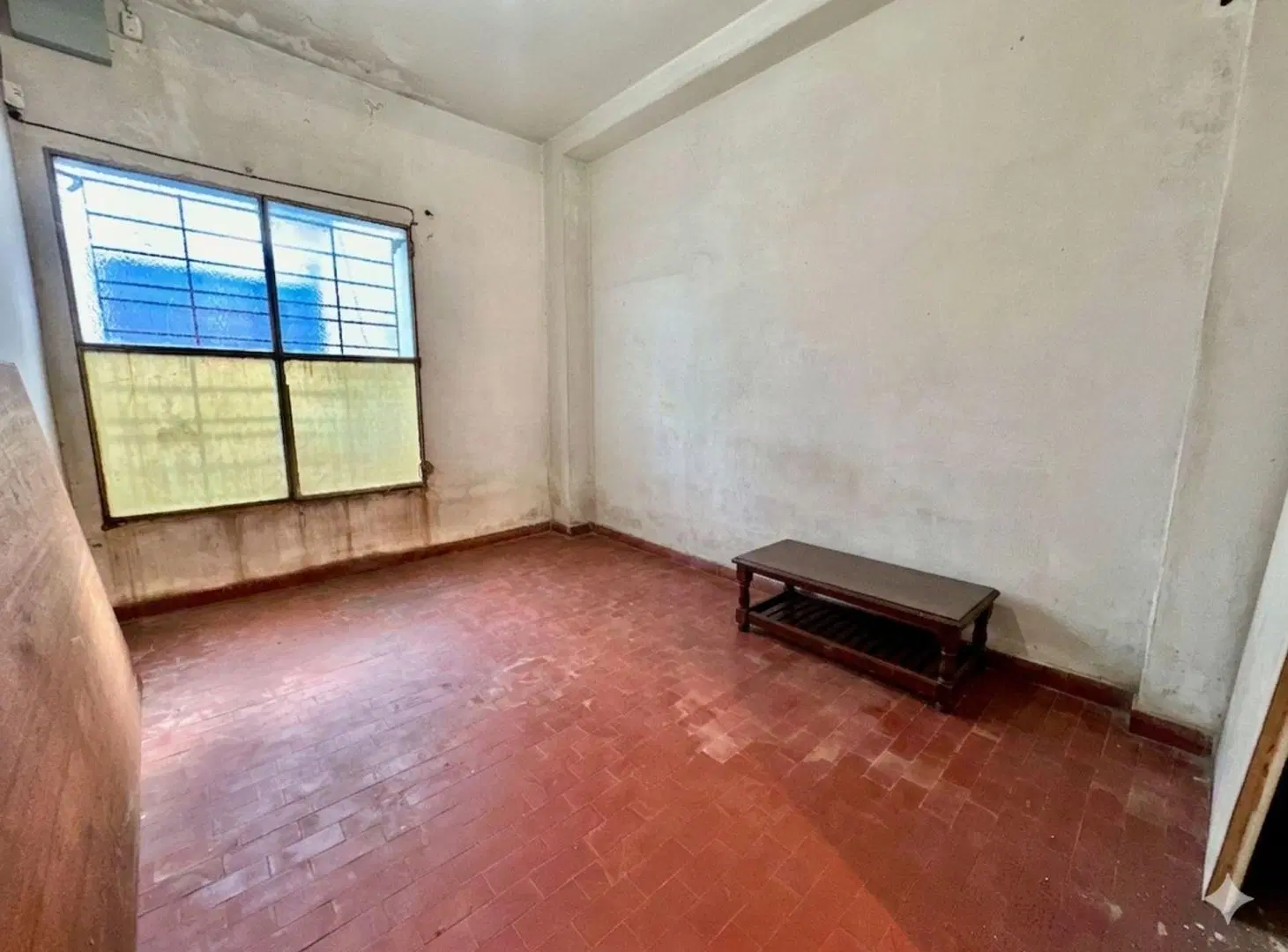 LOCAL COMERCIAL EN VENTA VILLA LYNCH - PERMUTA 5