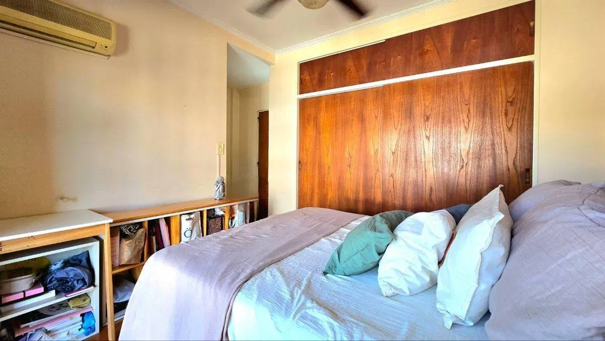Vta de Casa 5 Amb con cochera y pileta Villa Maipú 4