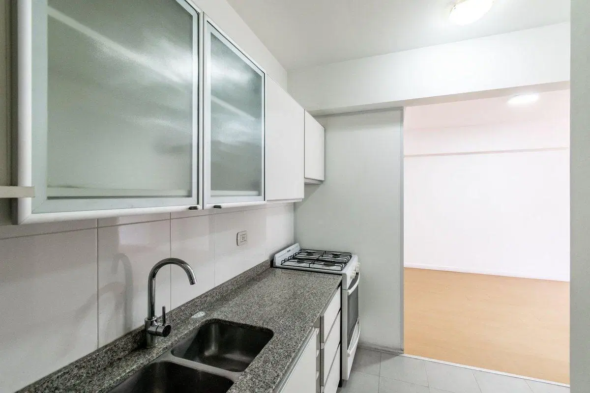 VENTA DEPTO 2 AMB CON COCHERA SAN MARTIN CENTRO 8