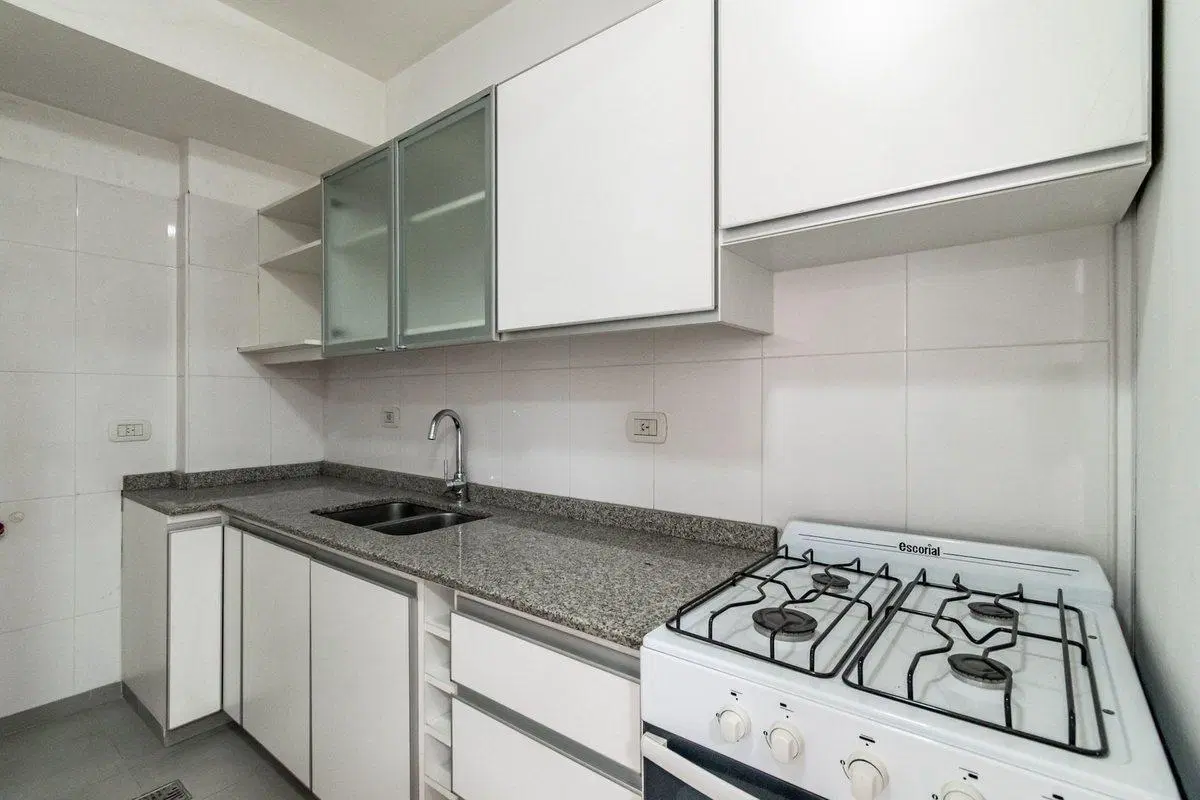 VENTA DEPTO 2 AMB CON COCHERA SAN MARTIN CENTRO 3
