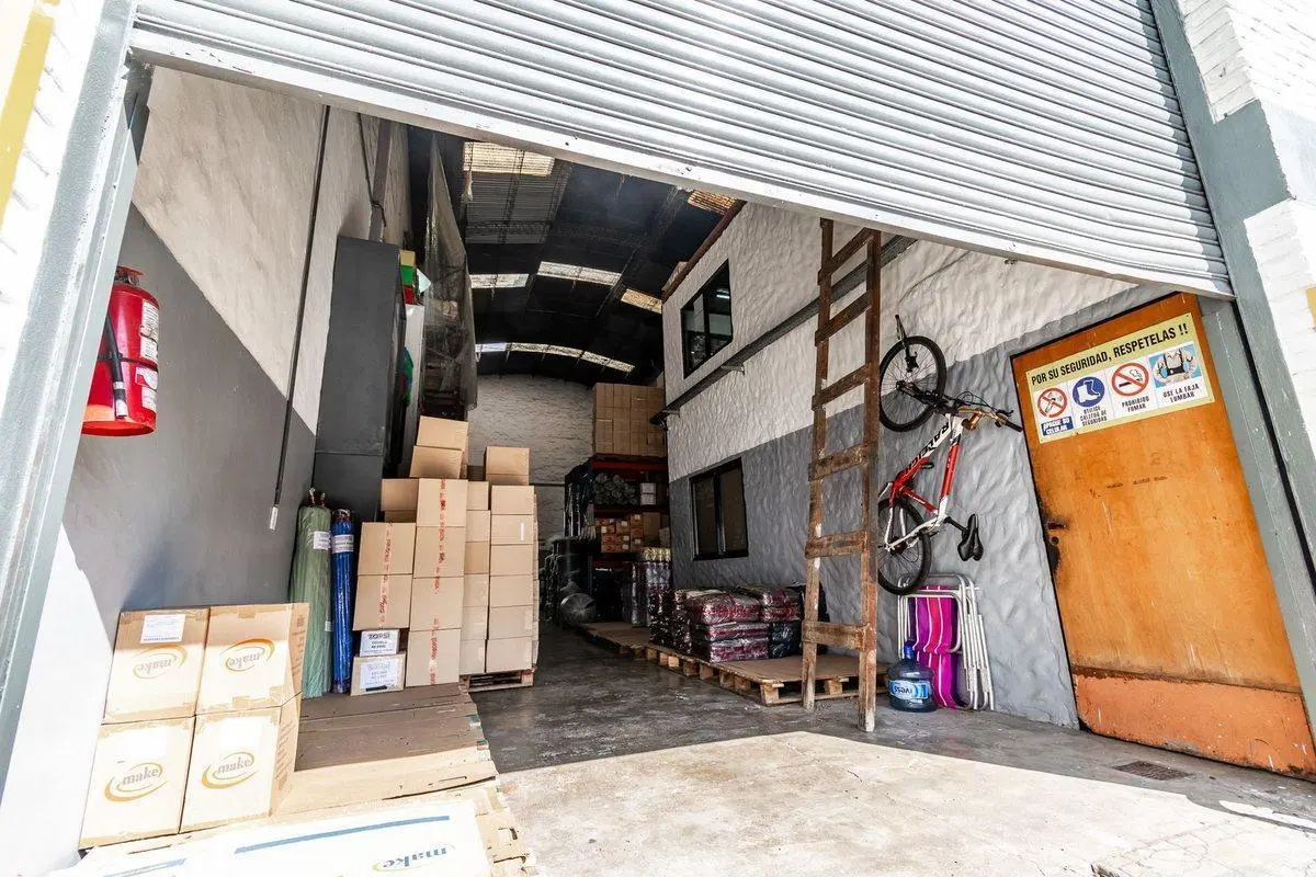 VENTA LOTE 8,66 x 35 mts IDEAL PROYECTO 5
