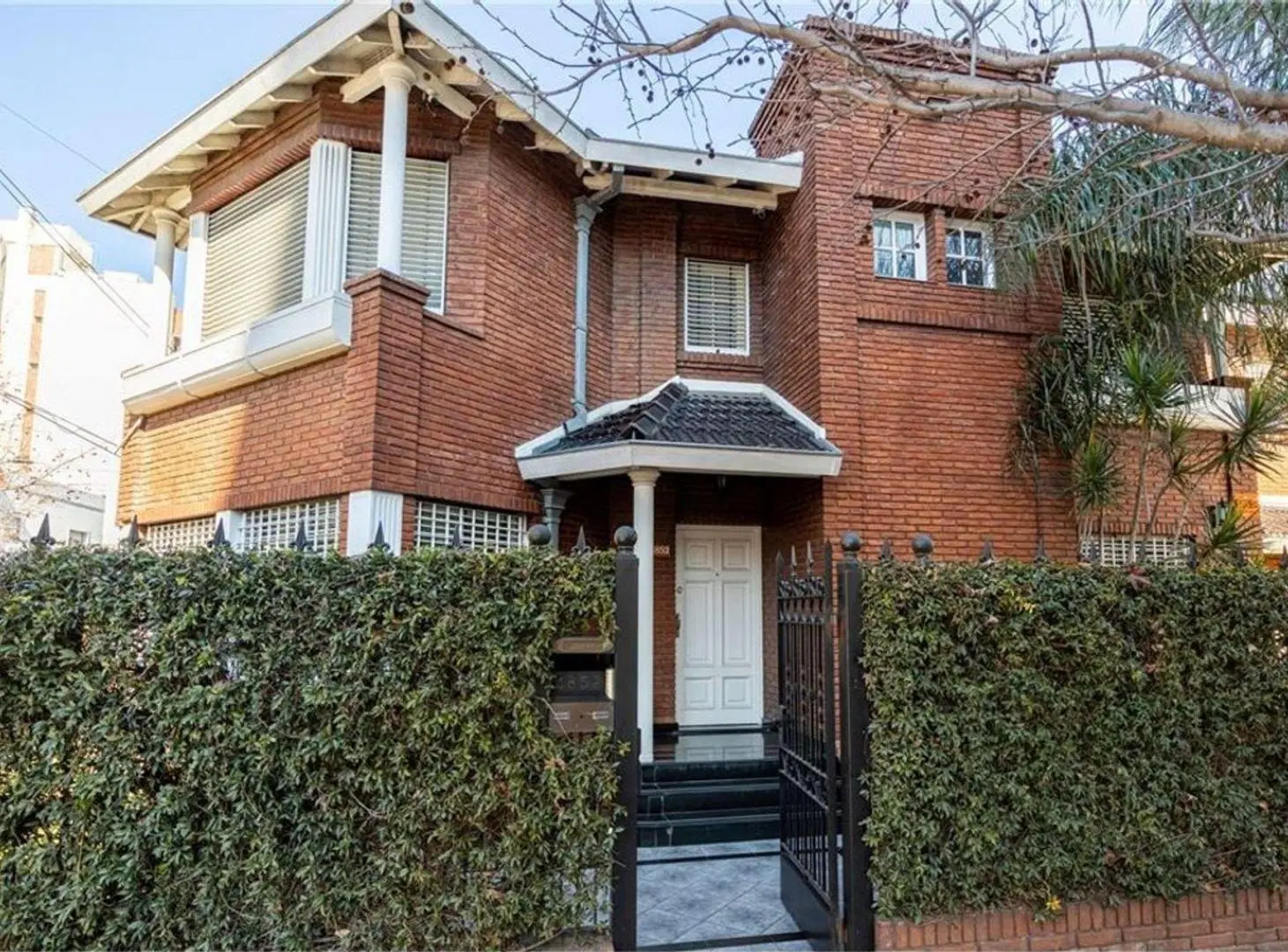 Casa 4 Amb 2 planta Venta en Caseros Apto credito 2