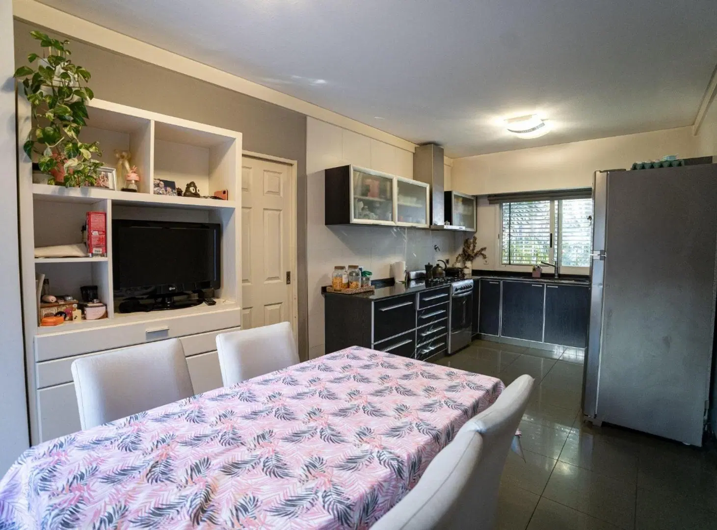 Casa 4 Amb 2 planta Venta en Caseros Apto credito 8