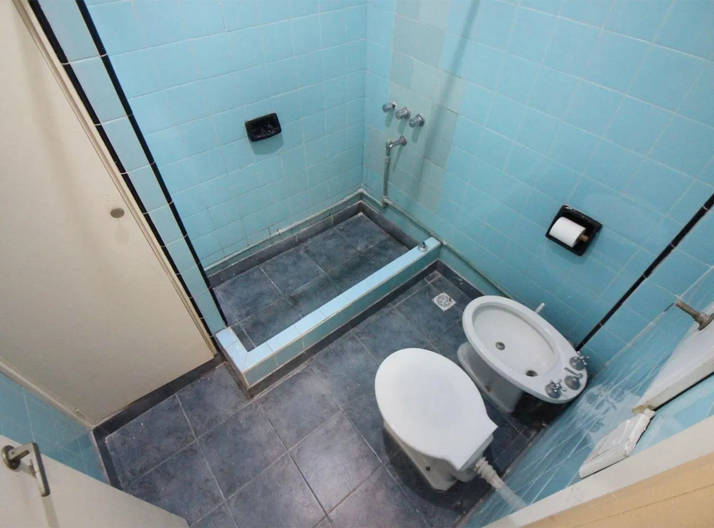 CASA 7 AMB. EN RAMOS MEJIA LOTE PROPIO C JARDIN 4
