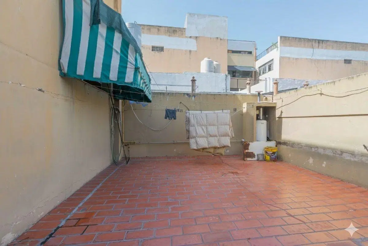 Venta casa V Luro 6 amb. 291 M2-Lote 8,67 x 25. 4