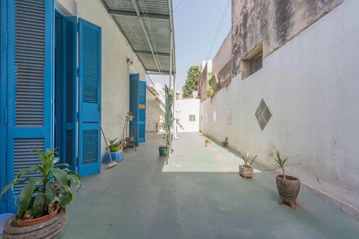 Venta casa V Luro 6 amb. 291 M2-Lote 8,67 x 25. 5