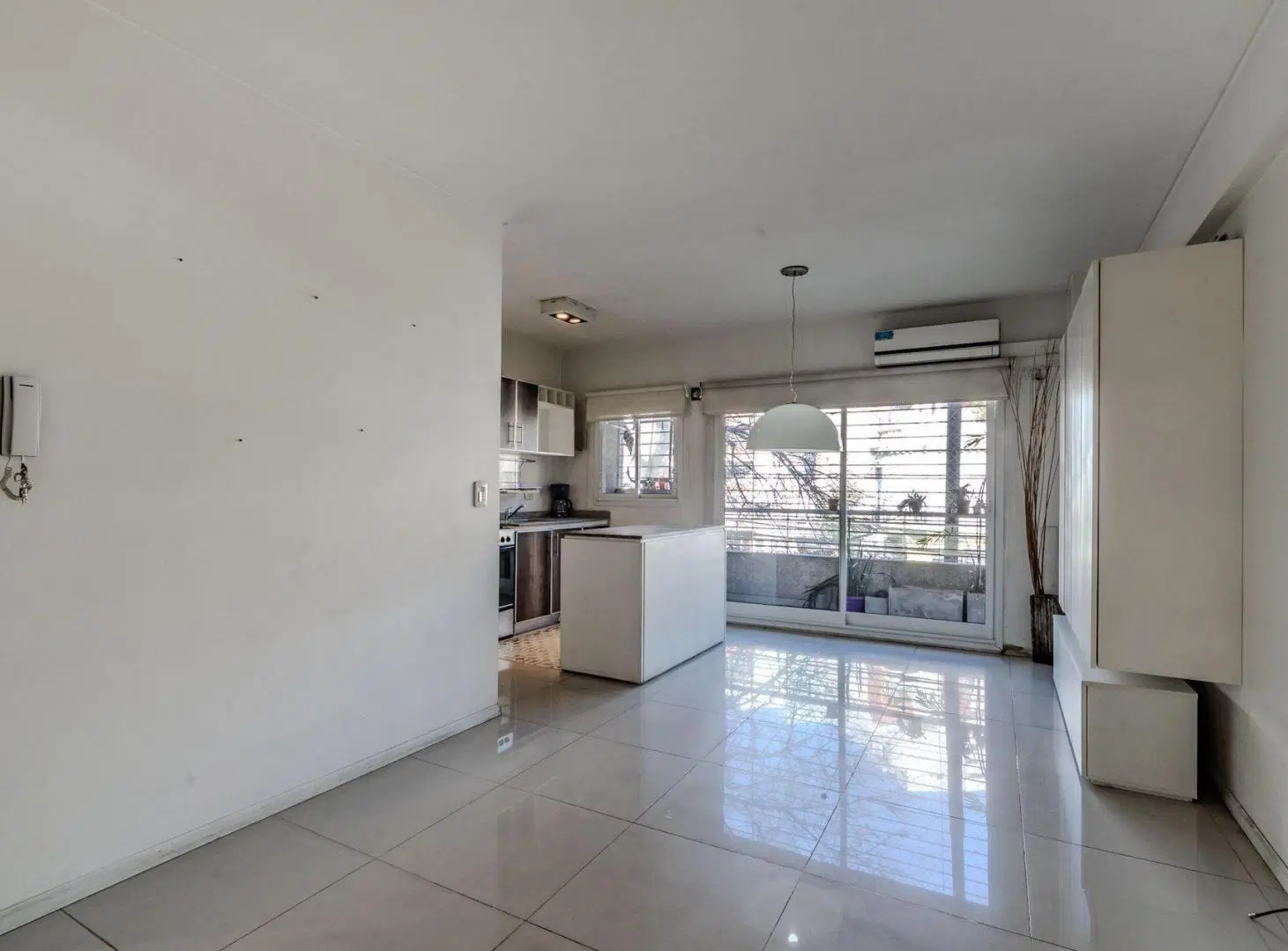 VENTA MONOAMBIENTE CON BLACÓN AGRONOMÍA 8