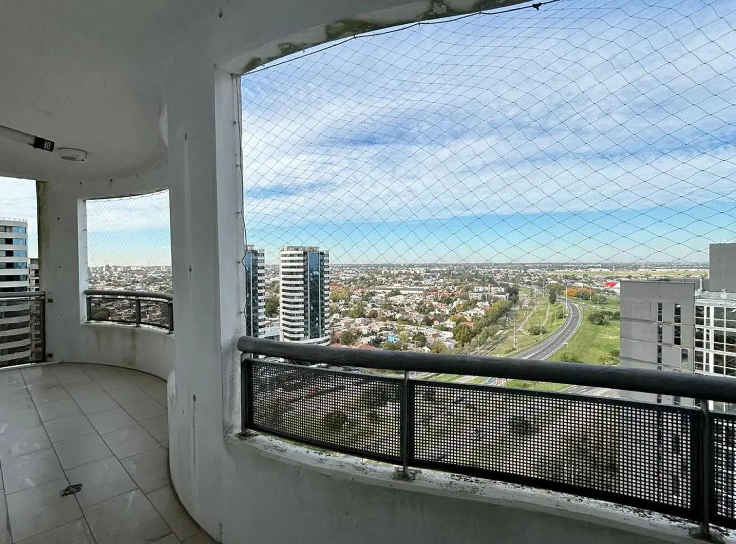 VENTA DEPARTAMENTO 2 AMB/TORRES HACOAJ TIGRE 3