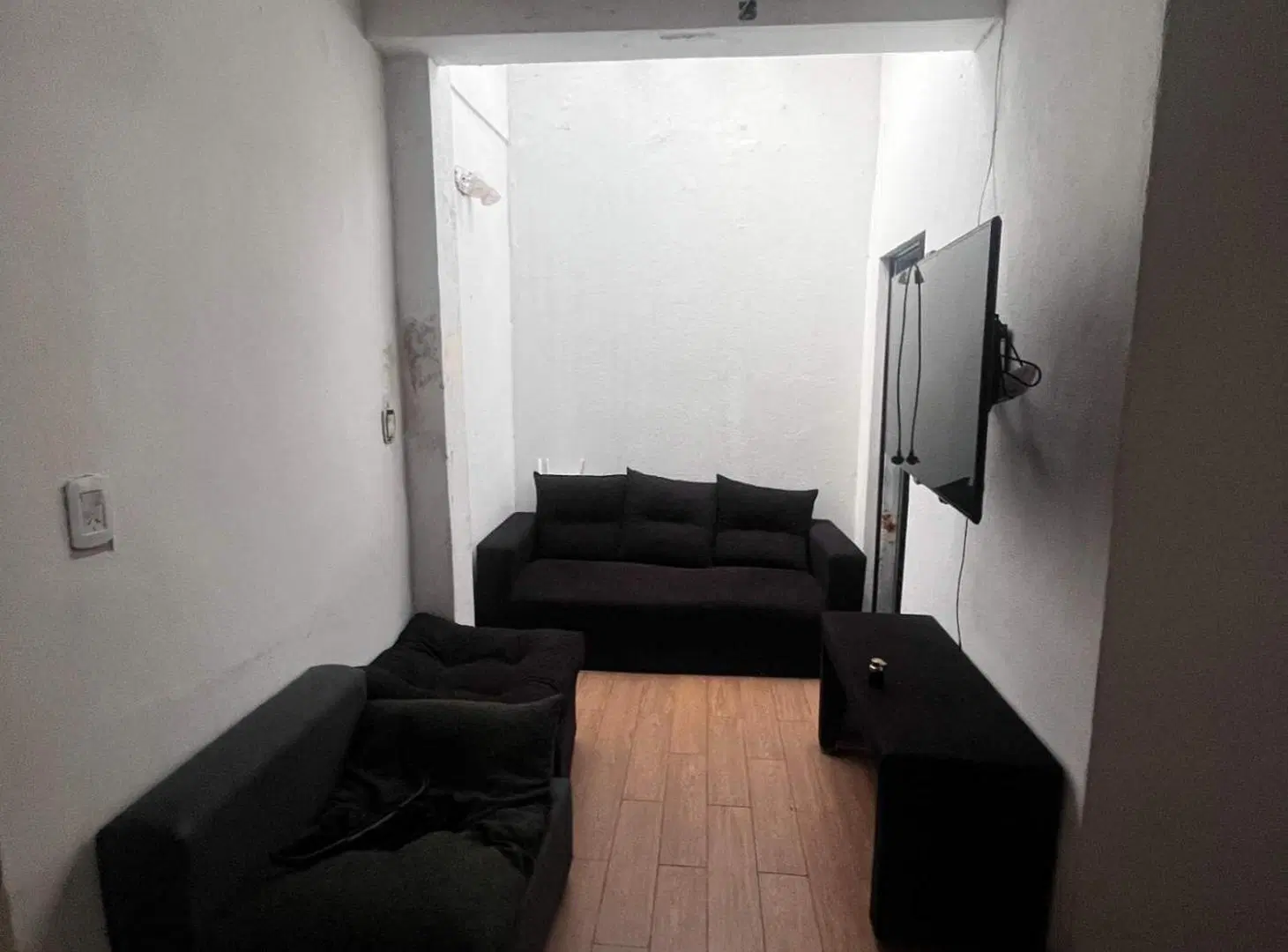 VENTA PH 3 AMBIENTES. SIN EXPENSAS. CASEROS. 4