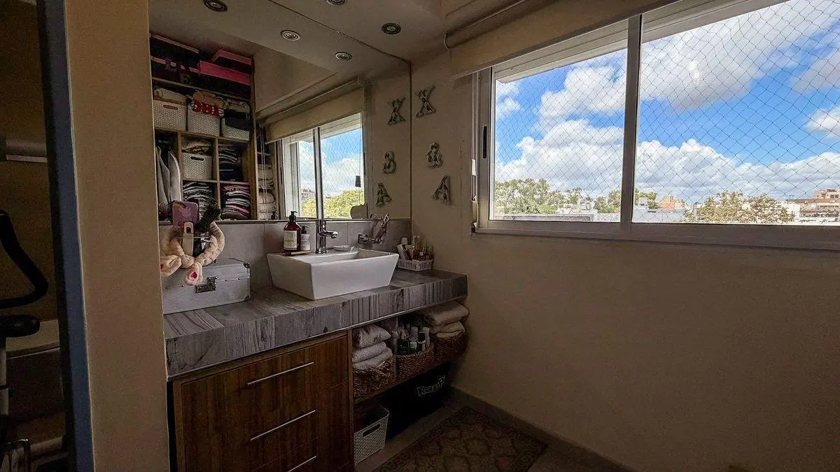 VENTA DEPTO 3 AMB CON COCHERA APTO CRÉDITO DEVOTO 8