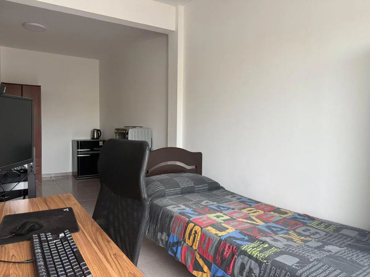 VENTA MONOAMBIENTE CON BALCON PARQUE PATRICIOS 3