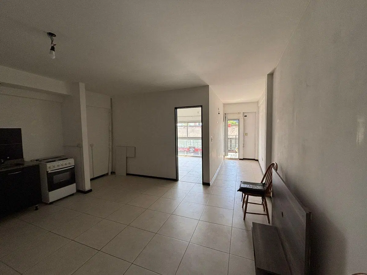 VENTA DEPTO 2 AMB AMPLIO - LINIERS- 4