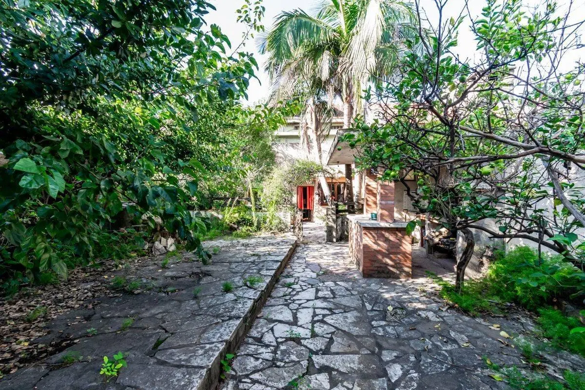 VENTA CASA 7 AMB CON JARDIN TERRAZA Y COCHERA 3