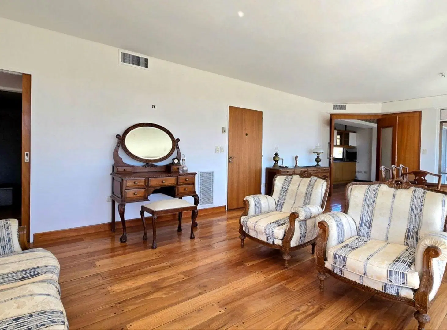 Venta Piso 3 Amb Devoto Balcón Cochera Dependencia 8
