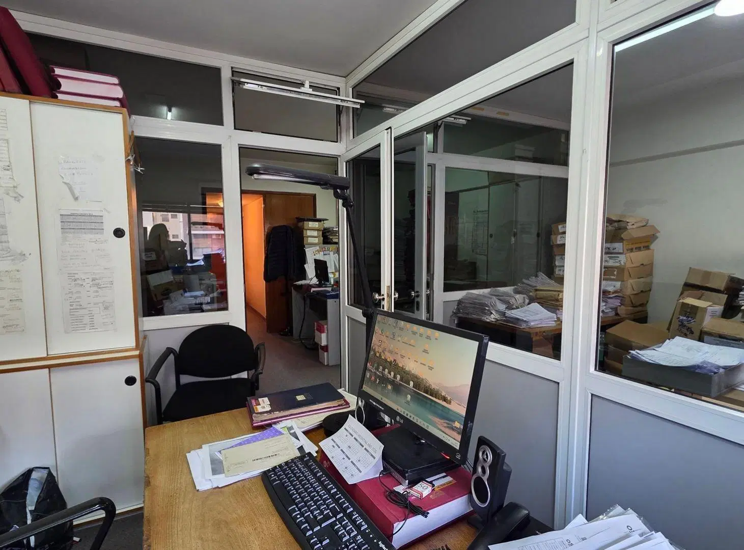 VENTA OFICINA MONOAMB SUBDIVIDIDO EN NUÑEZ 3