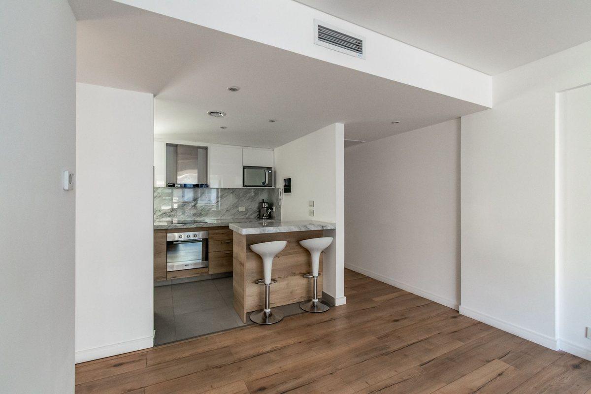 Foto de VENTA DEPT0 SEMI PISO FTE 3 AMB DOBLE COCH URQUIZA, imagen 2