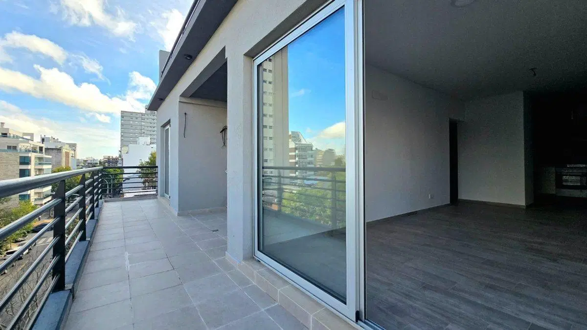 DEPTO 3 AMB DEVOTO A ESTRENAR CON BALCON C COCHERA 4