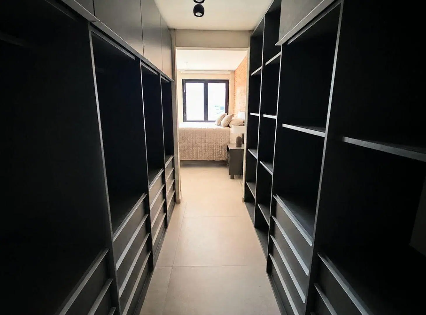 AlQUILER DPTO. 4 amb. 2º PISO, DEVOTO 4