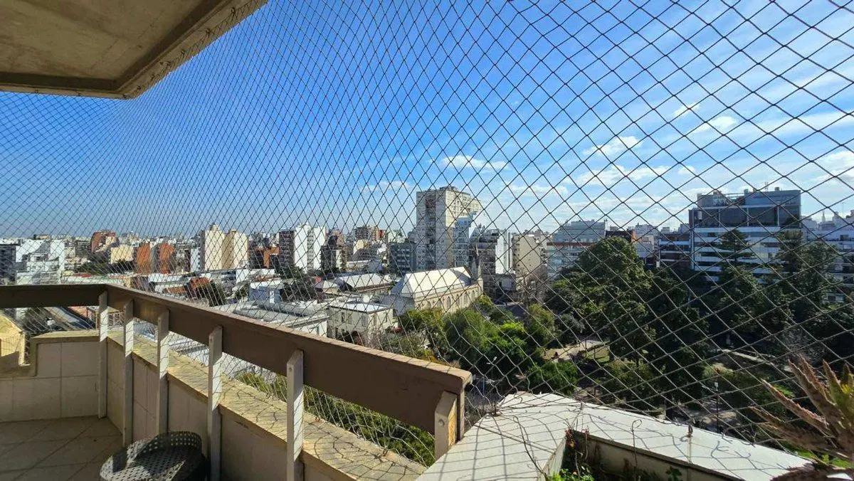 PISO UNICO 5 AMBIENTES COCHERA SEGURIDAD 24HS 2