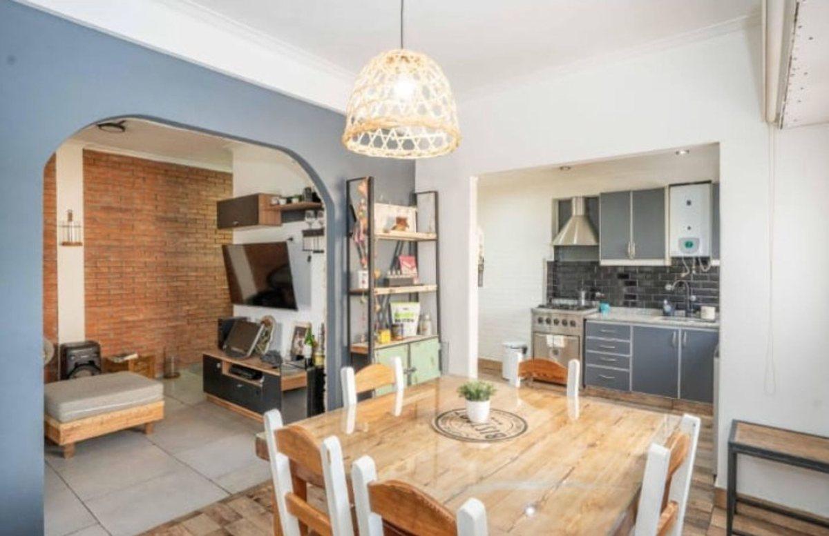 Foto de VENTA DEPARTAMENTO 4 AMBIENTES EN DEVOTO C BALCON, imagen 3