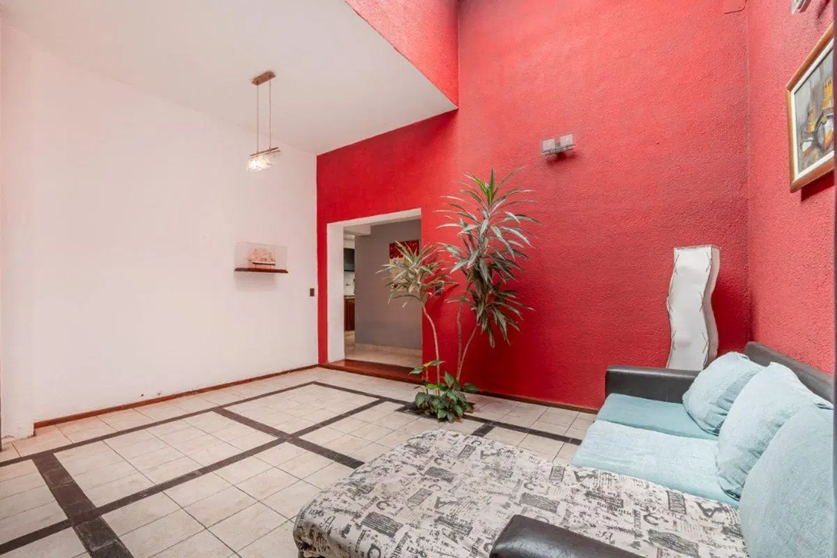 VENTA CASA 5 AMB COCHERA TERRAZA VELEZ SARSFIELD 2