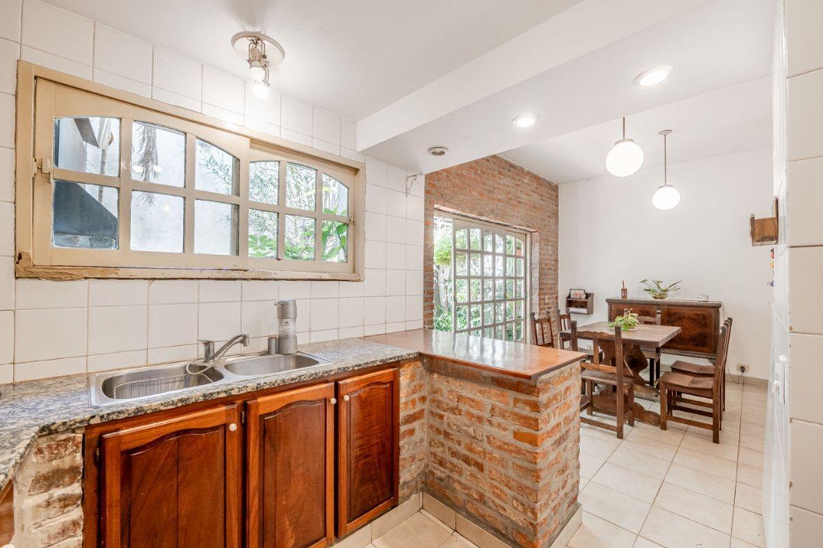 Foto de VENTA CASA 5 AMB COCHERA TERRAZA VELEZ SARSFIELD, imagen 5