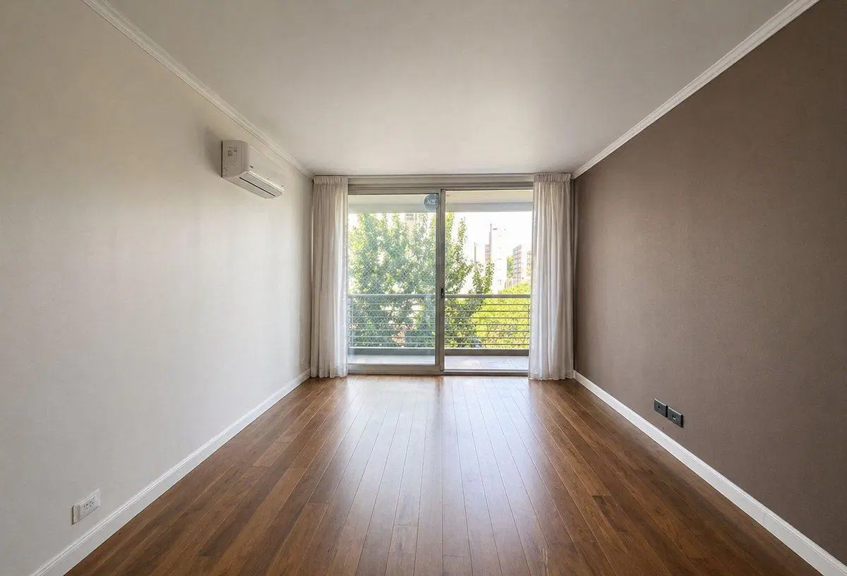 VENTA PISO 4 Amb,Parrilla/Coch /Baulera ,Excelente 5