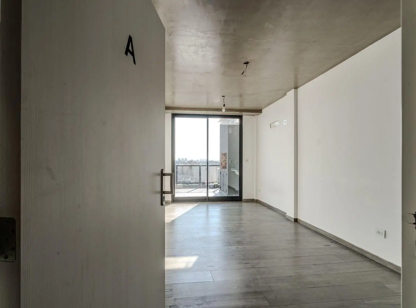 DOS AMBIENTES TERRAZA BALCON VENTA MONTE CASTRO 2