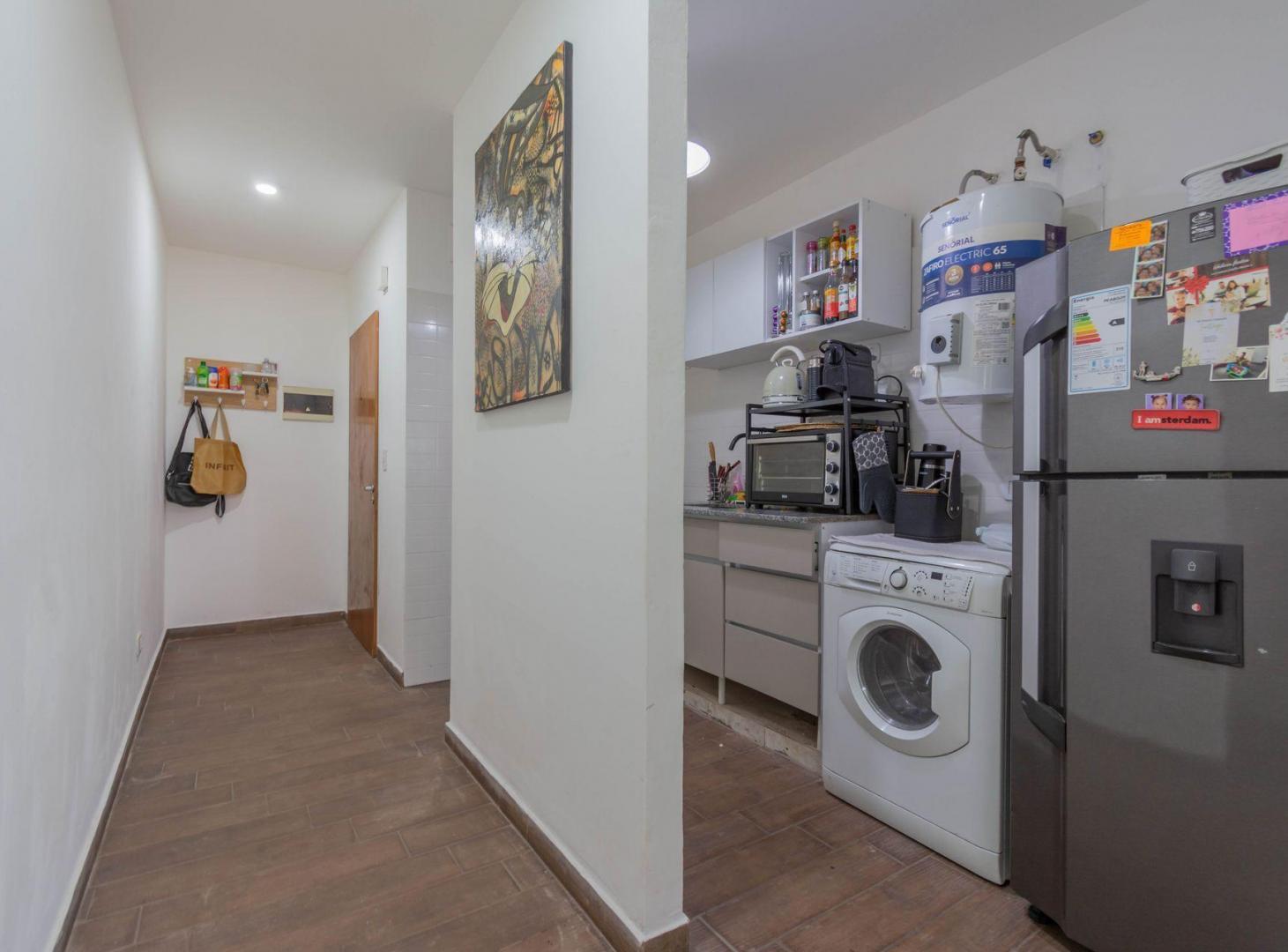 Foto de Venta departamento Caseros 3 amb cfte Balcón, imagen 1