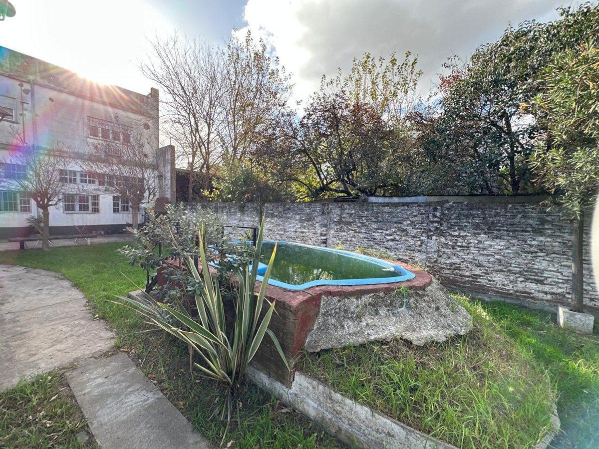 Foto de VENTA DE CASA 4 AMB PILETA PARQUE VILLA BALLESTER, imagen 1