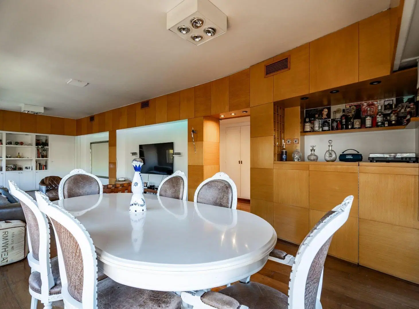 Venta Piso 4 amb + dep cochera doble V. Devoto 3